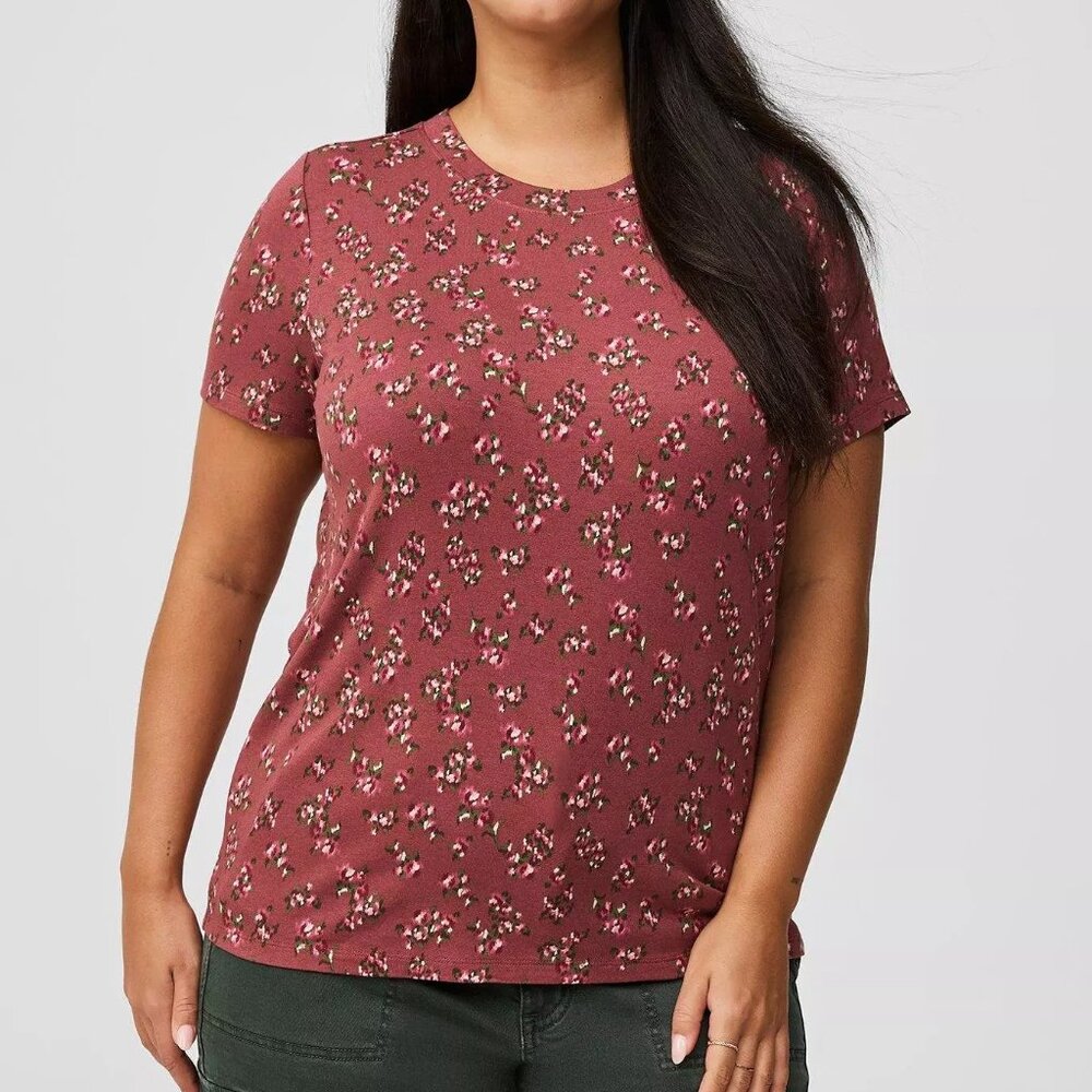 NWOT Torrid Perfect Super Soft Crew Tee